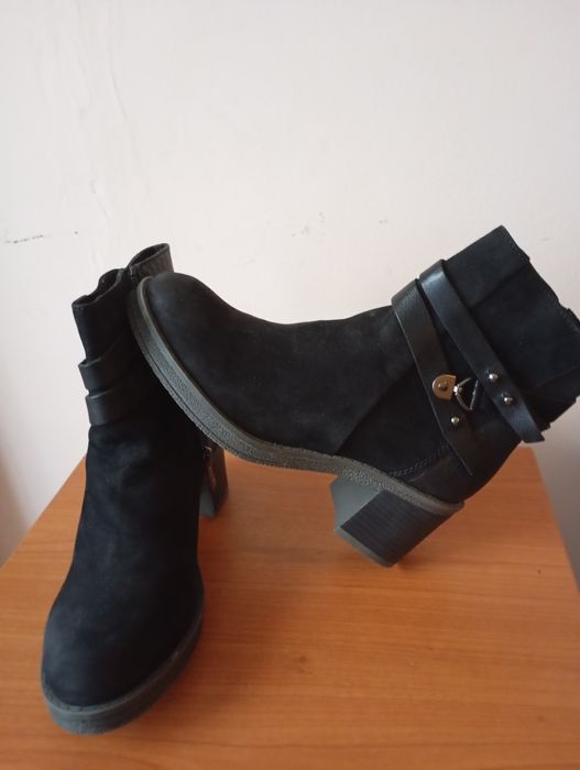 Дамски зимни боти