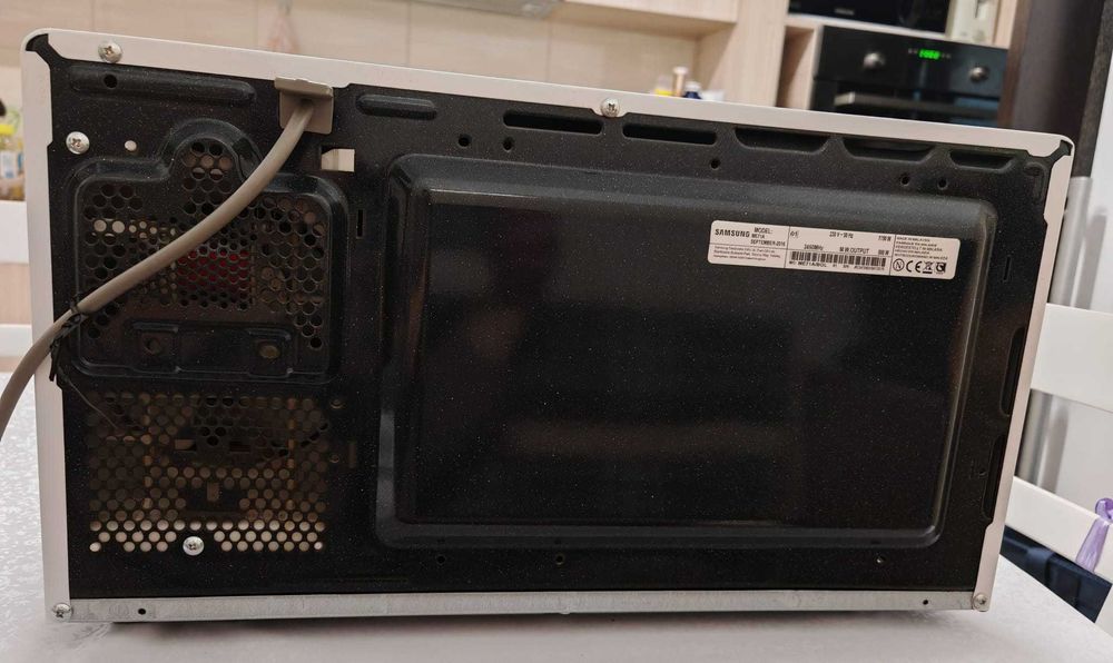 Cuptor cu Microunde Samsung ME71A