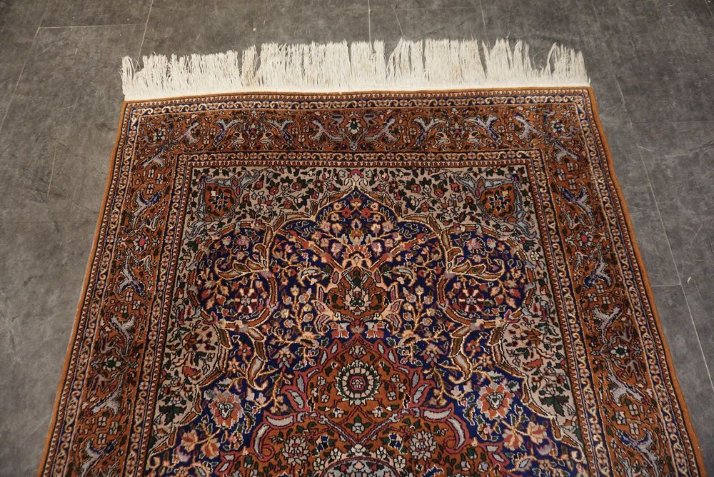 Covor persan Ghom colectie