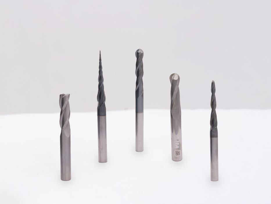 Концевые фрезы твердосплавные чистовые конические