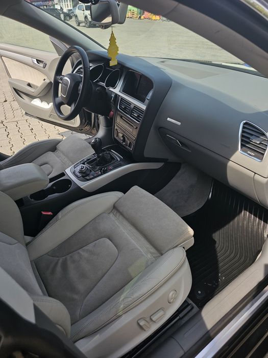 Audi A5 2.0 TDI/170CP/SPORTSBACK/2011