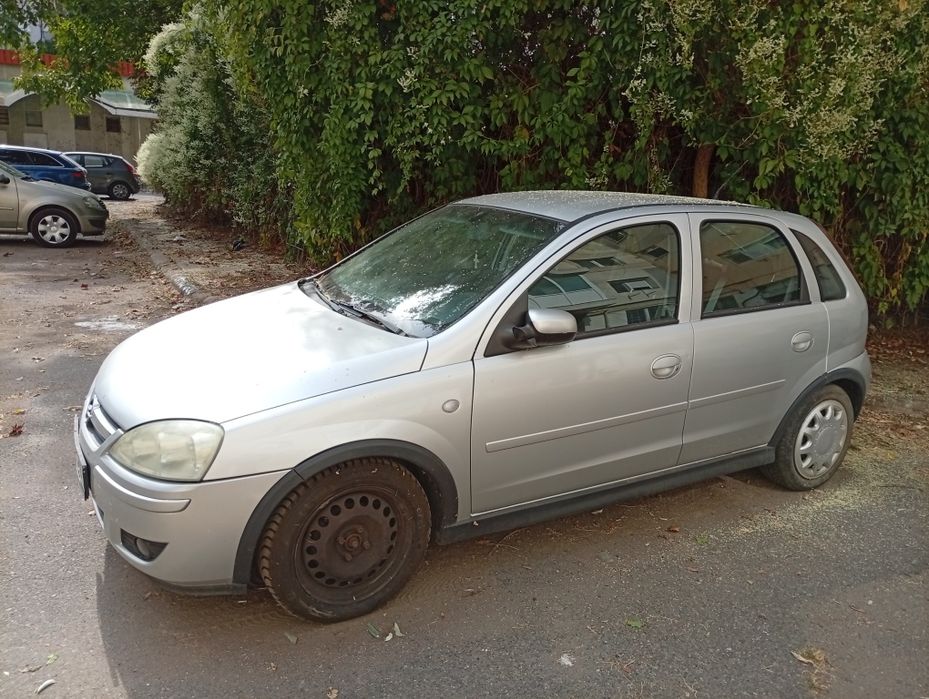 Vând Opel CORSA 1,2