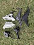 Yamaha YZF 125 carene piese gen 1
