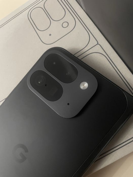 Продам Google Pixel 9 Pro Fold 16/256gb.