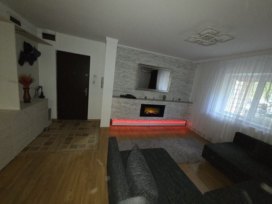 Apartament 4 camere, 2 boxe, loc parcare ADP