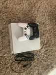 Ps 4 alb si 18 jocuri