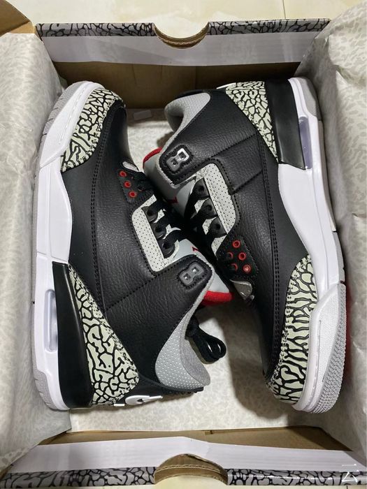 Air Jordan 3 Retro “Black Cement”