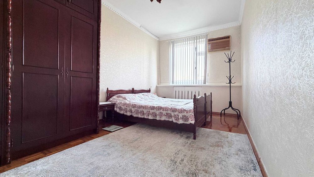 Продается 4х ком улучшенная метро Ойбек центр