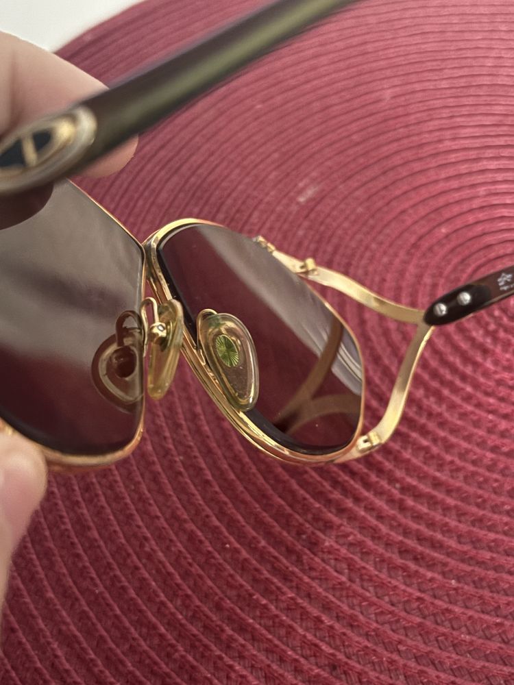 De vanzare ochelarii originali Christian Dior
