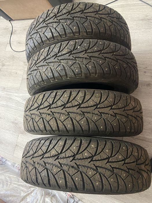 Продам зимнюю резину в отличном состоянии R15