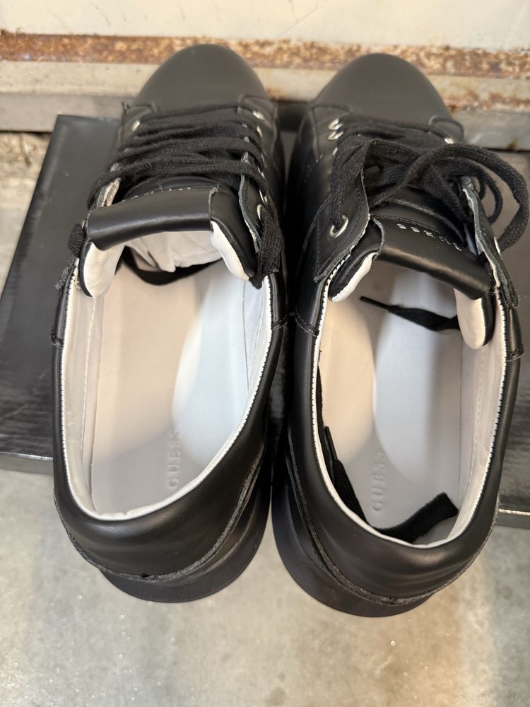 Мъжки обувки GUESS