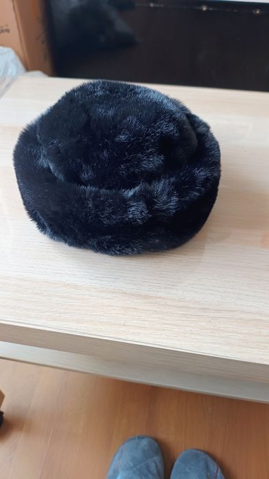 Căciulă de damă ușora