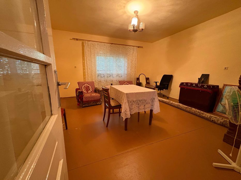 Casă cu teren generos Dudeștii Vechi, 1450 mp, locuibilă imediat