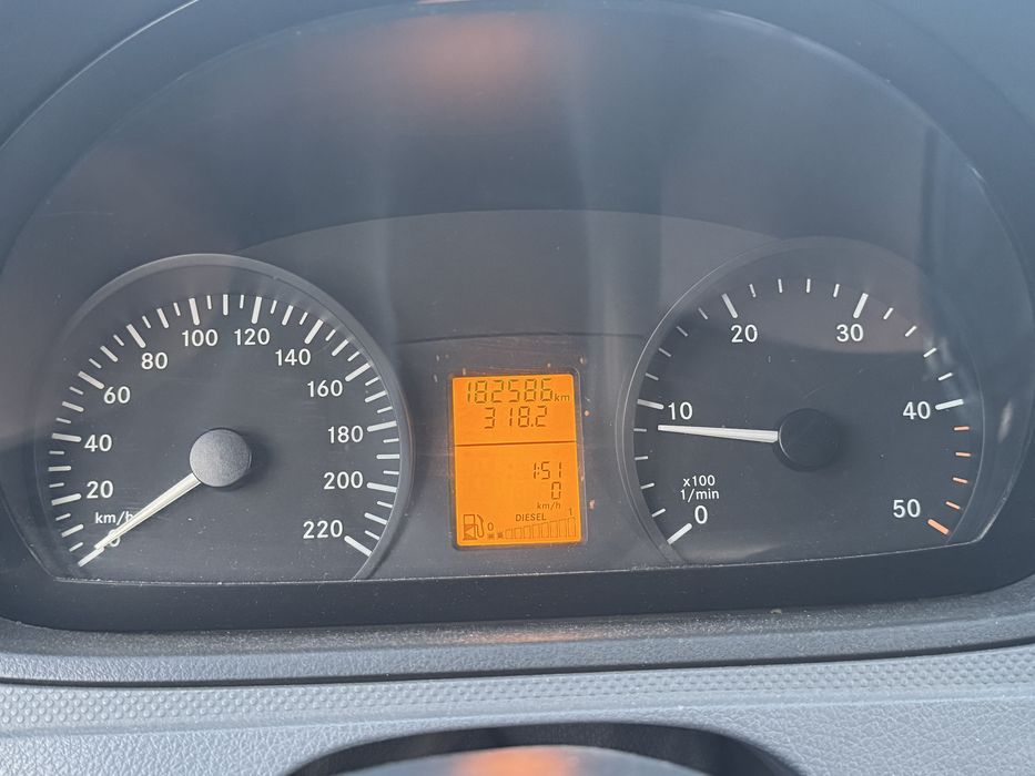 VAN Mercedes - Benz VITO 111CDI Alb