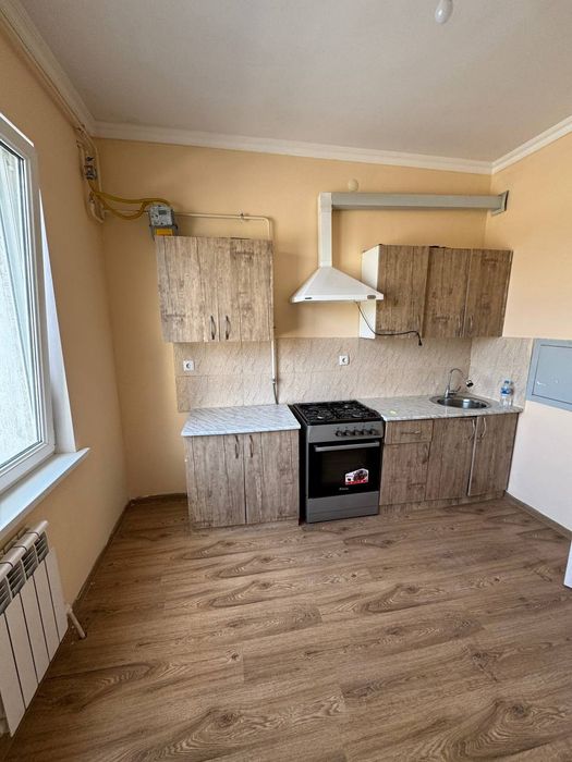 Motrid 4 етаж  zudlik bilan sotiladi