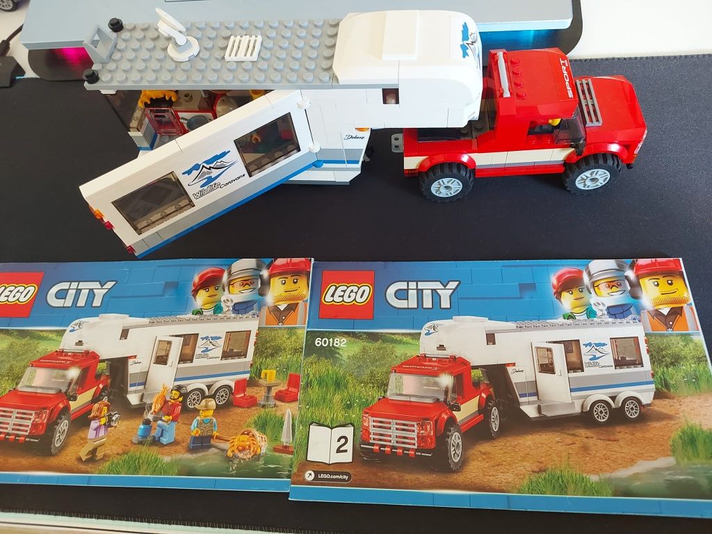 Lego creator si lego city