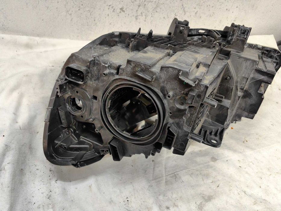 Оригинален фар БМВ 2 ф45  BMW 2 F45 F46 Led