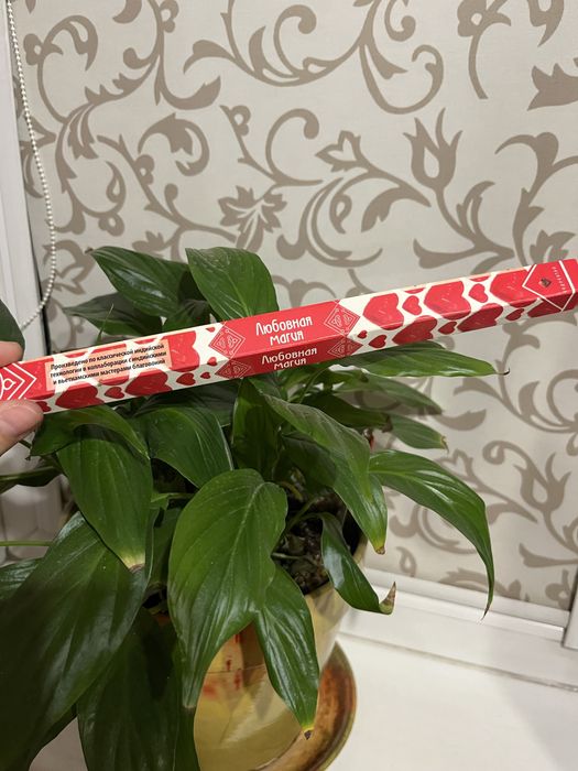 Аромапалочки с ферамонами 8 шт. Новые, в упаковке.