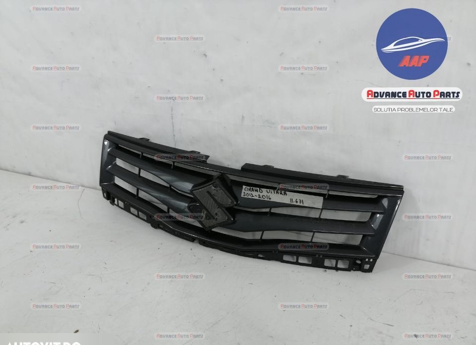 Централна решетка оригинал Судзуки Гранд Витара / Suzuki Grand Vitara