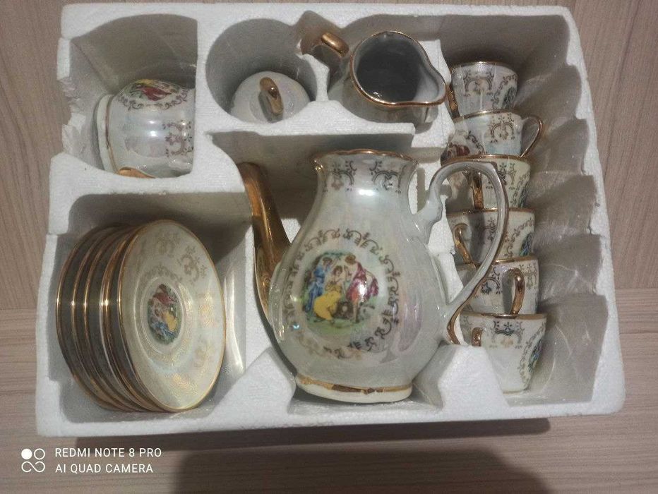 Продается кофейные сервизы