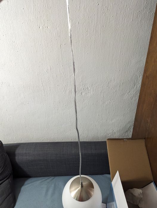 De vânzare lampă suspendată