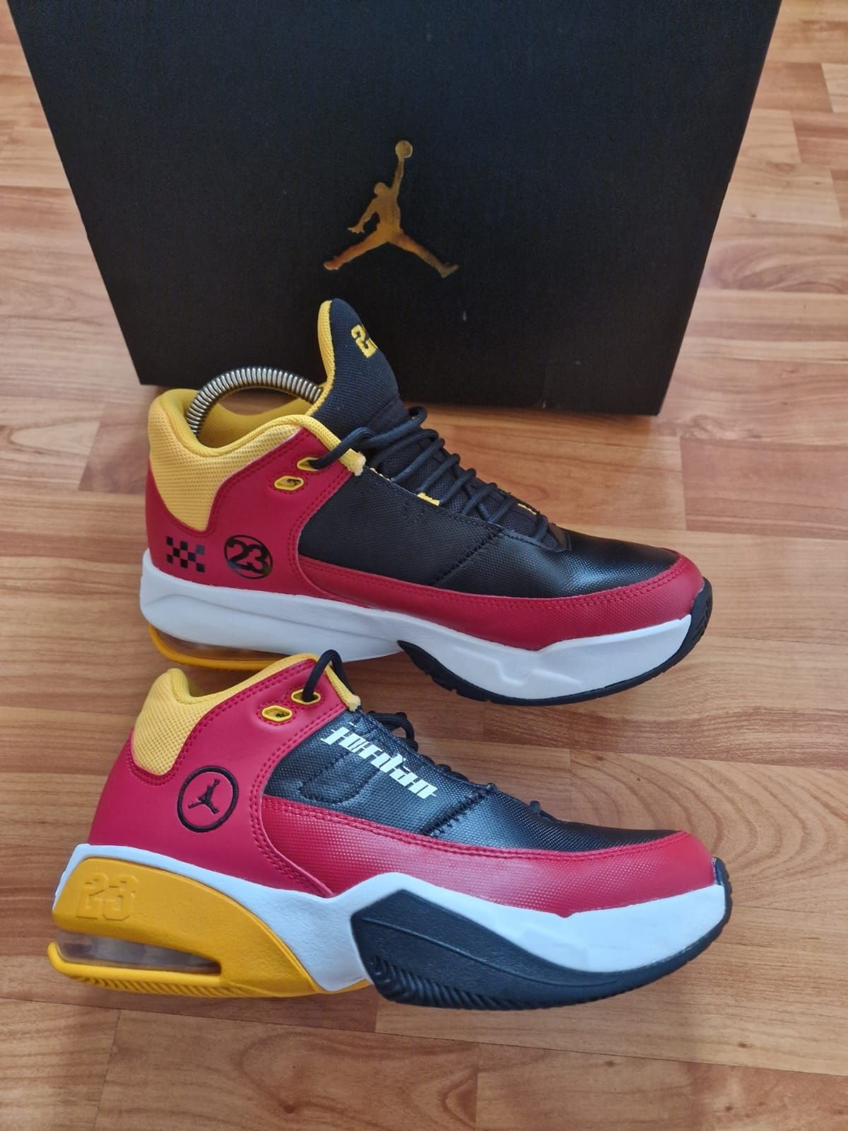 jordan Max Aura 3