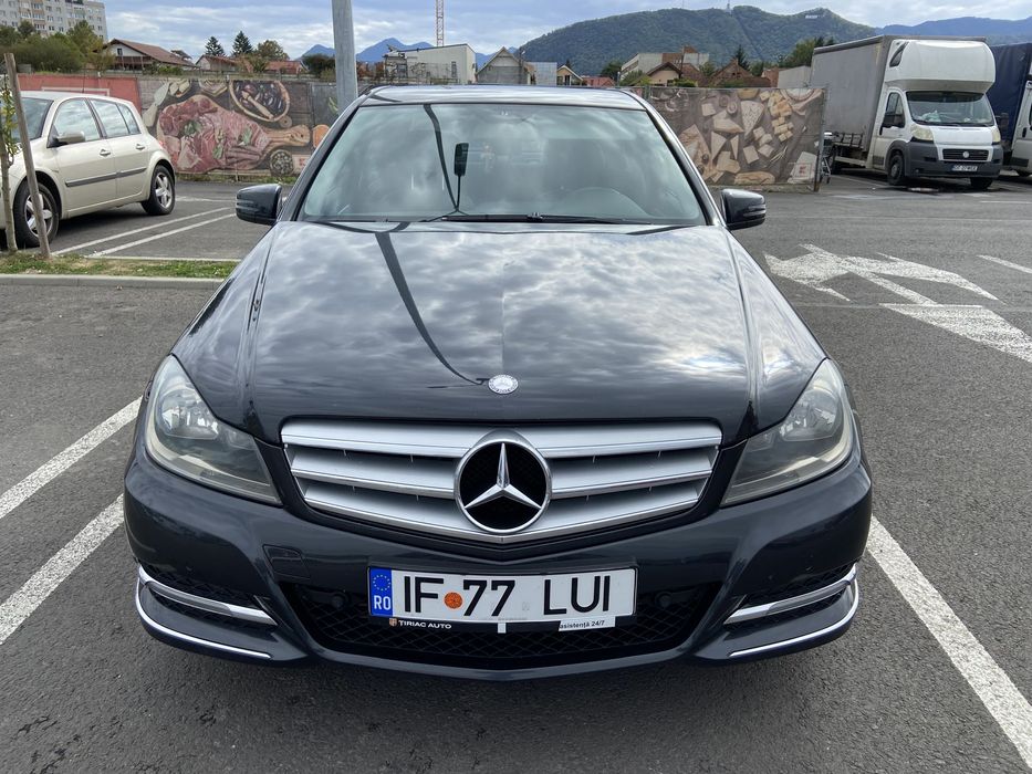 Mercedes-Benz C Mercedes C200 Automat • 7G-Tronic • Revizii la zi • Anvelope noi