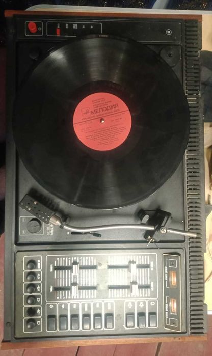 Электрофон Арктур 004