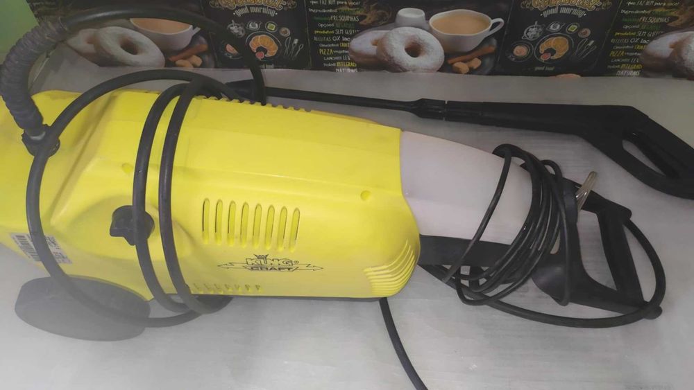 Водоструйка 2,1KW МОЩНА Италианска ОТЛИЧНО Работеща