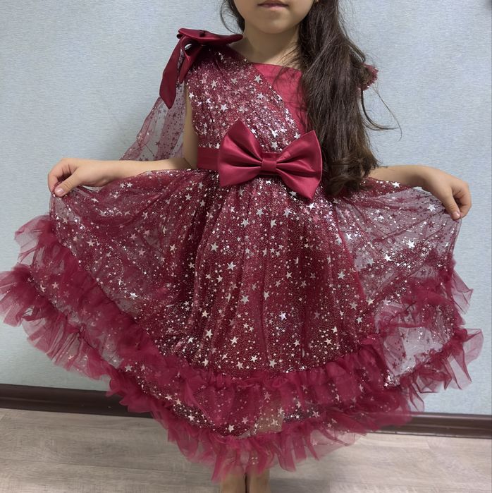 Новое платье на девочку