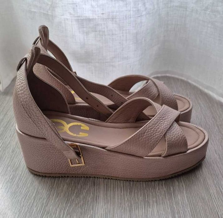 Sandale Essteffa, purtate o singura data, marime 34