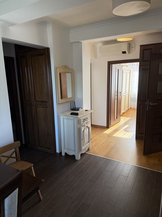 Apartament 3 camere Cantemir
