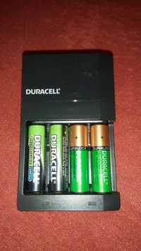 Încărcător baterii Duracell