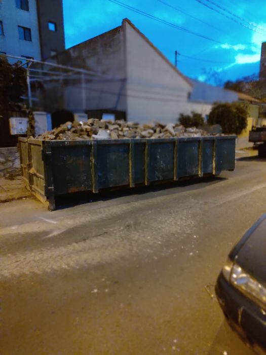 Demolări,moloz,container