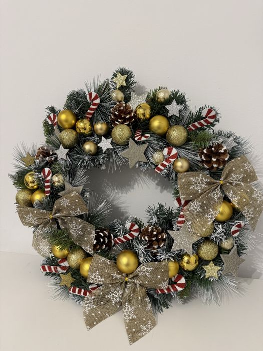 Coronita decorativa pentru usa