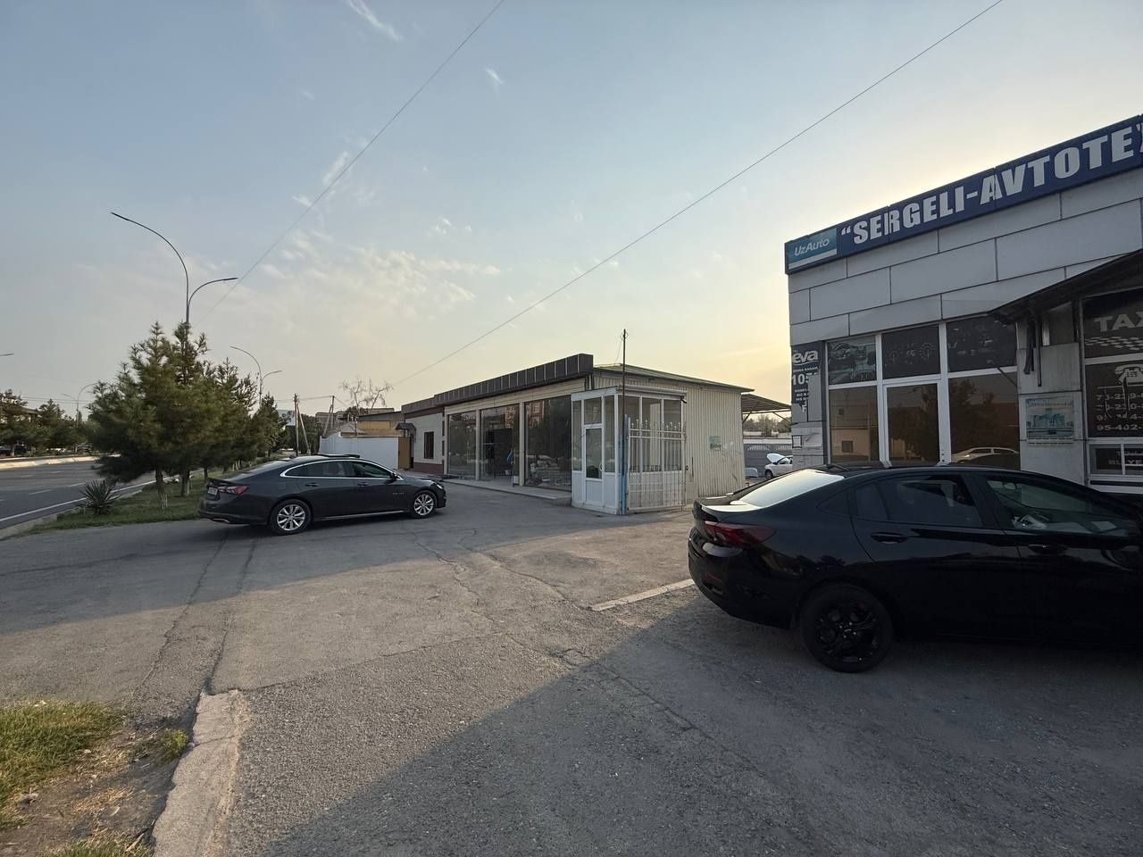Viloyat hokimyat orqasida 11 sotix joy sotiladi