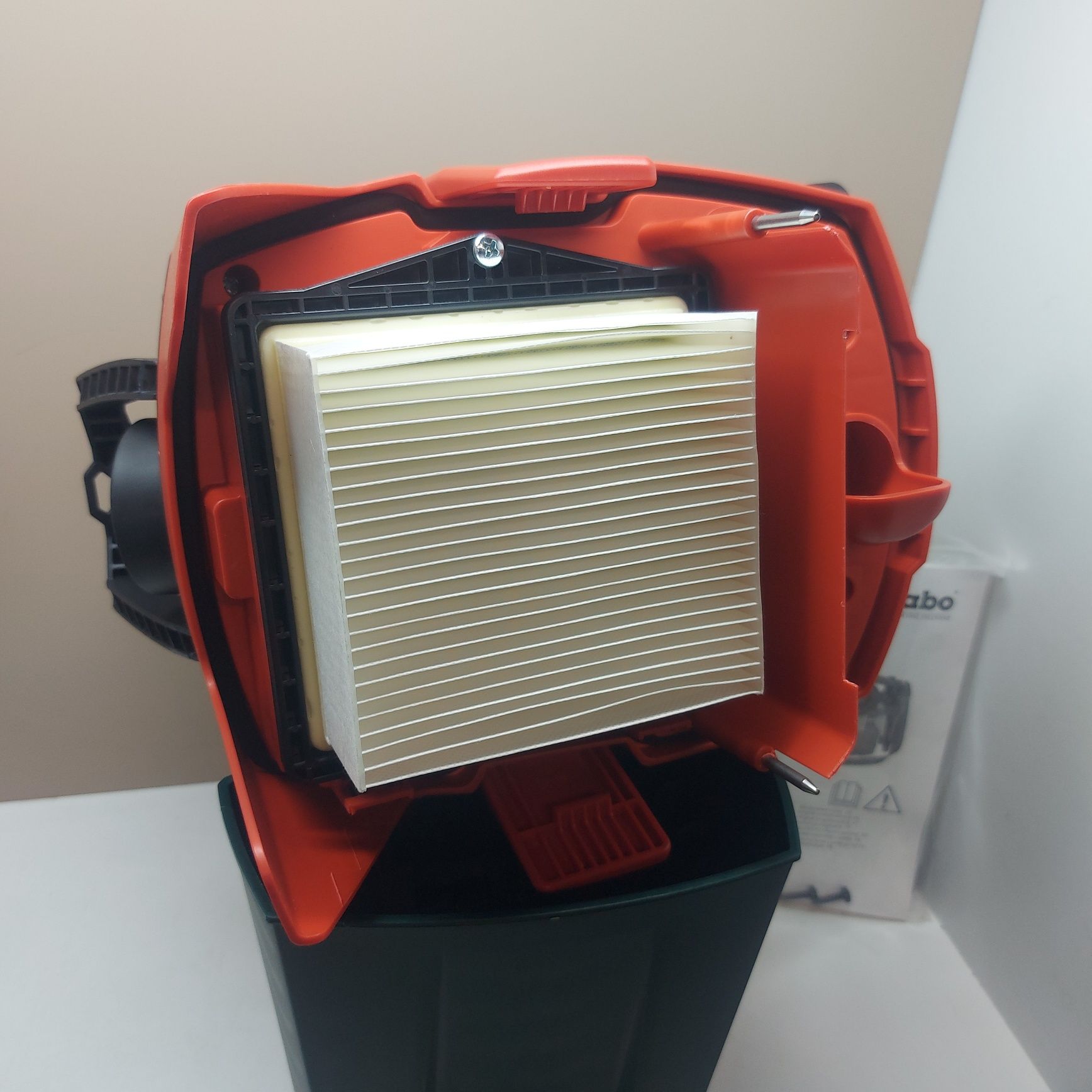ПРОМОЦИЯ.Акумулаторна прахосмукачка Metabo AS 18 L PC Compact