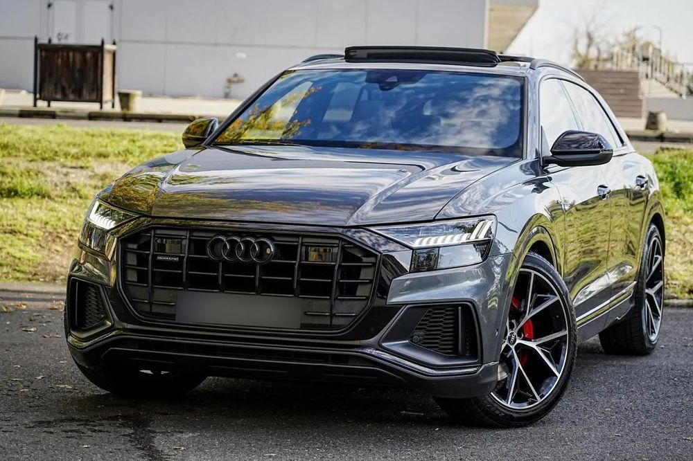 Audi Q8 Audi Q8 S-Line