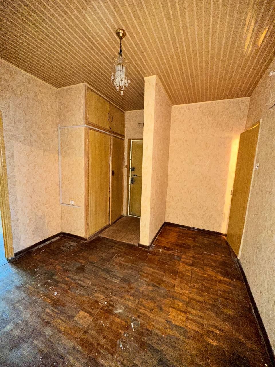 Продаётся 2х комнатная квартира на Карасу-1