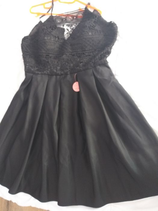 Transport gratuit Rochie ChiChi London