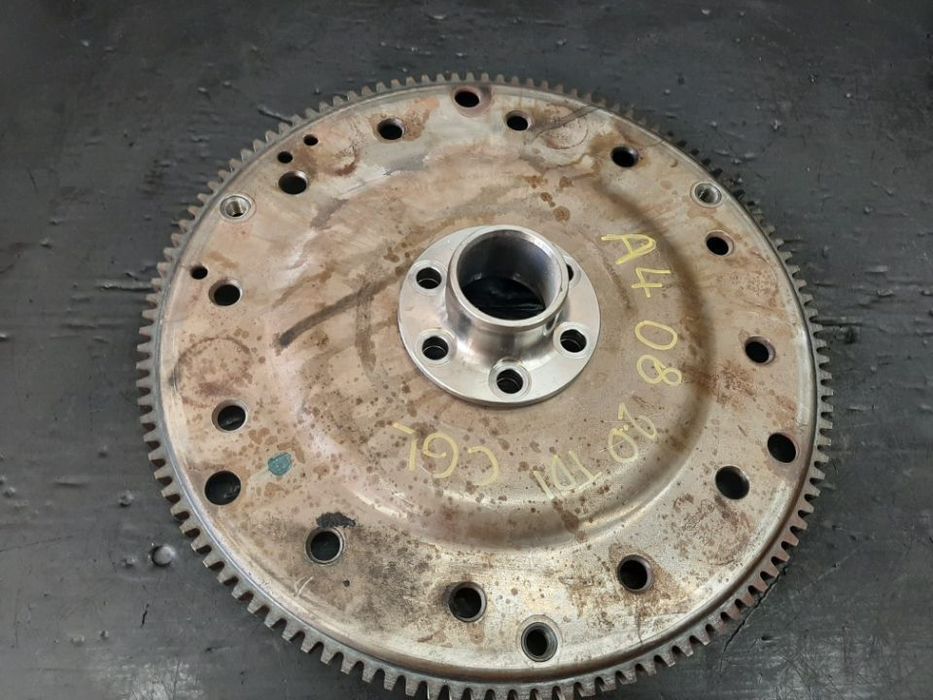 volanta 2.0 tdi cgl audi a4 b8 8k 03g105323s