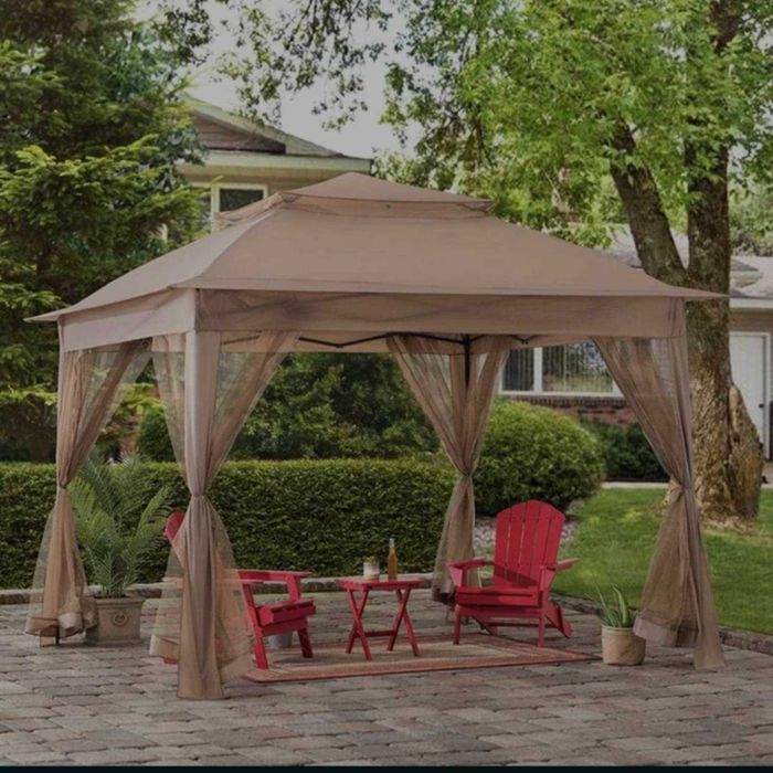 Луксозна градинска шатра с мрежа против насекоми 3х3