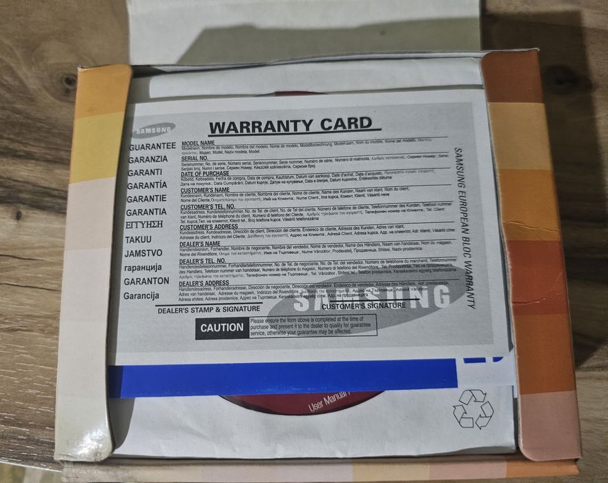 Samsung ES28 Камера + 2GB SD карта + Кабел – Отлично състояние!