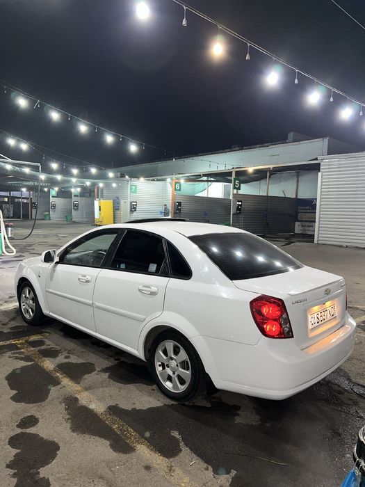 Lasetti aftamat 2010 Arenda metan gaz