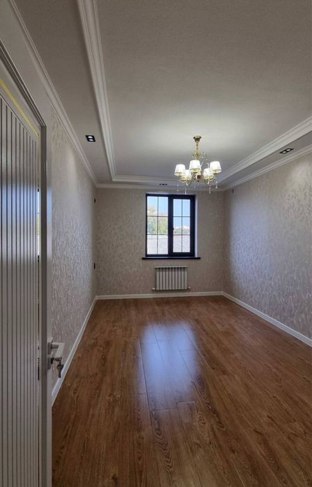 Шахристанская евро коттедж с подвалом