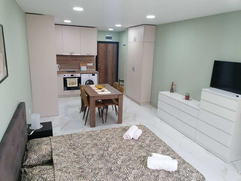 Дава се под наем Едностаен апартамент в София, Малинова долина - 50 кв.м за 425 € - Снимка #3