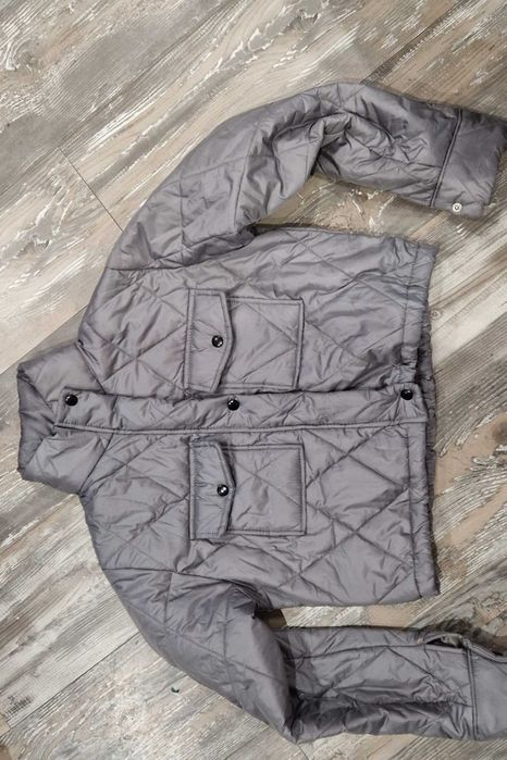 Яке с регулиращи ластици  става за ХС до Л размер