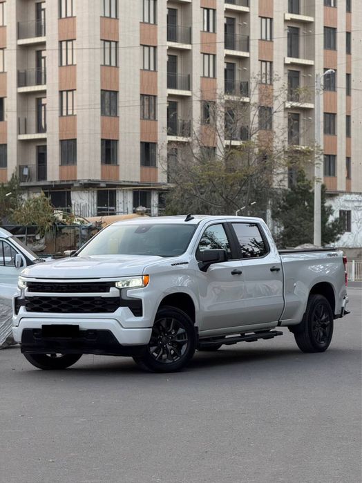 Bugun sotuvimizda Chevrolet Silverado