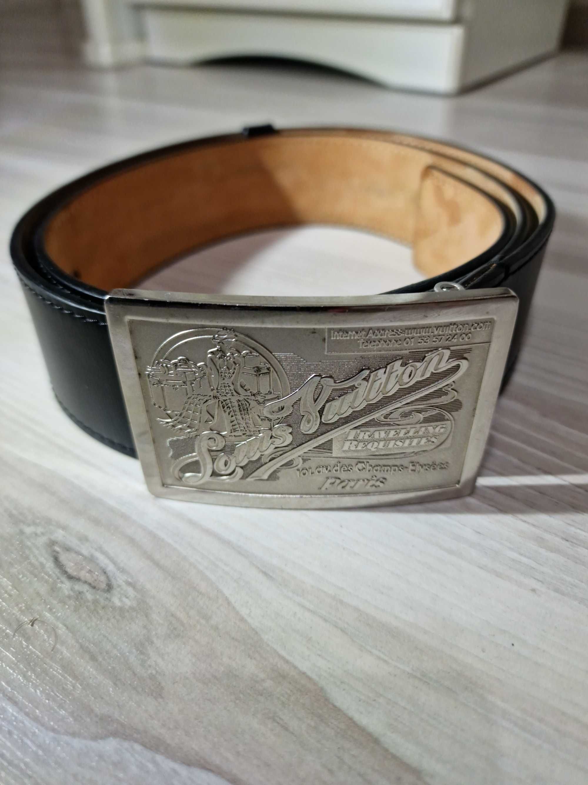 Curea Louis Vuitton