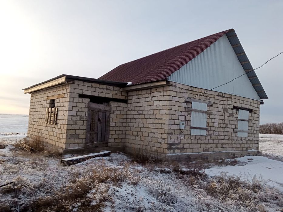Продаётся дом черновой